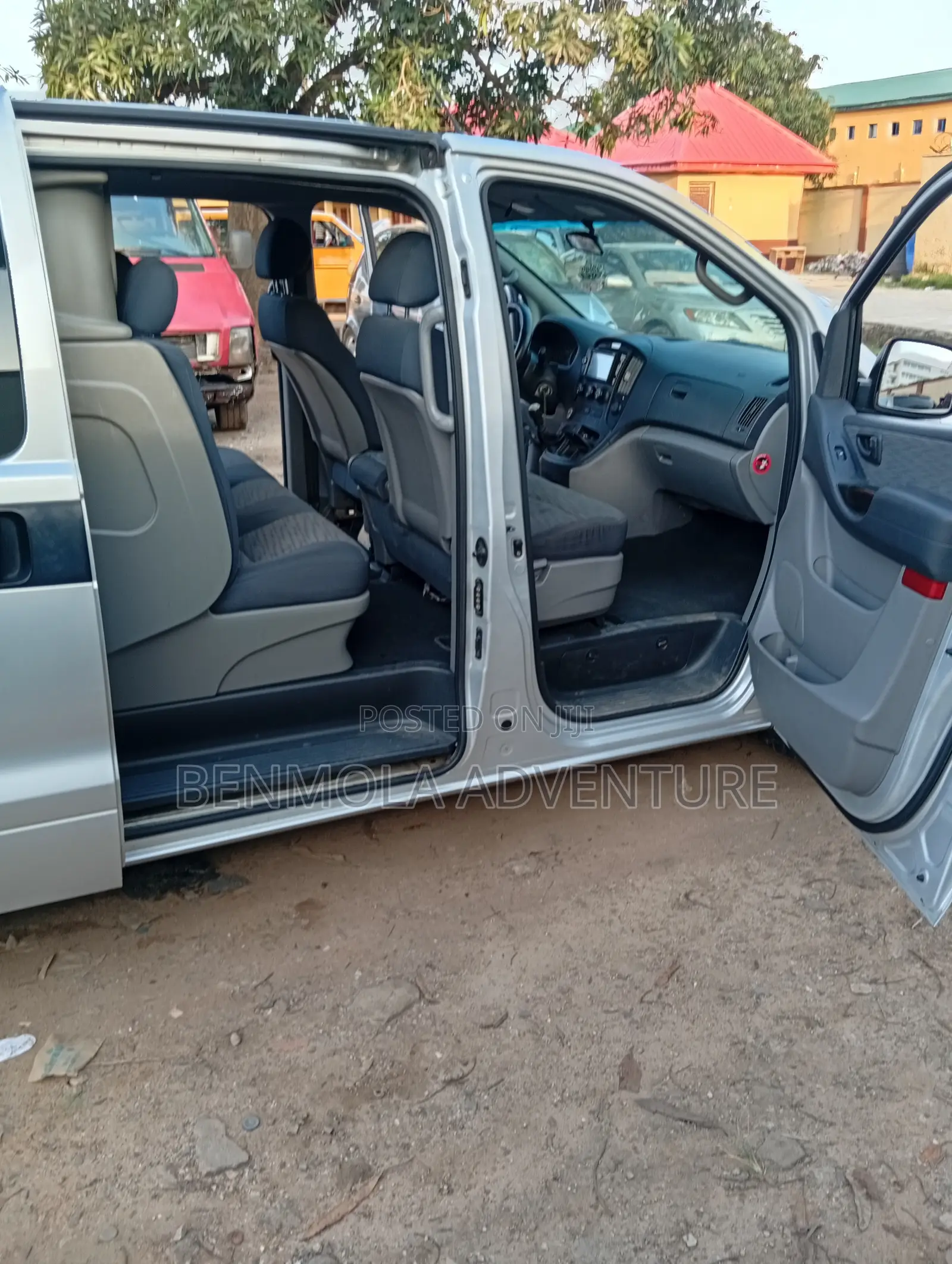 Hyundai H1 2009 Grey