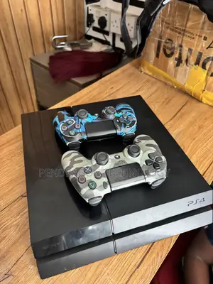 PlayStation 4 Fat