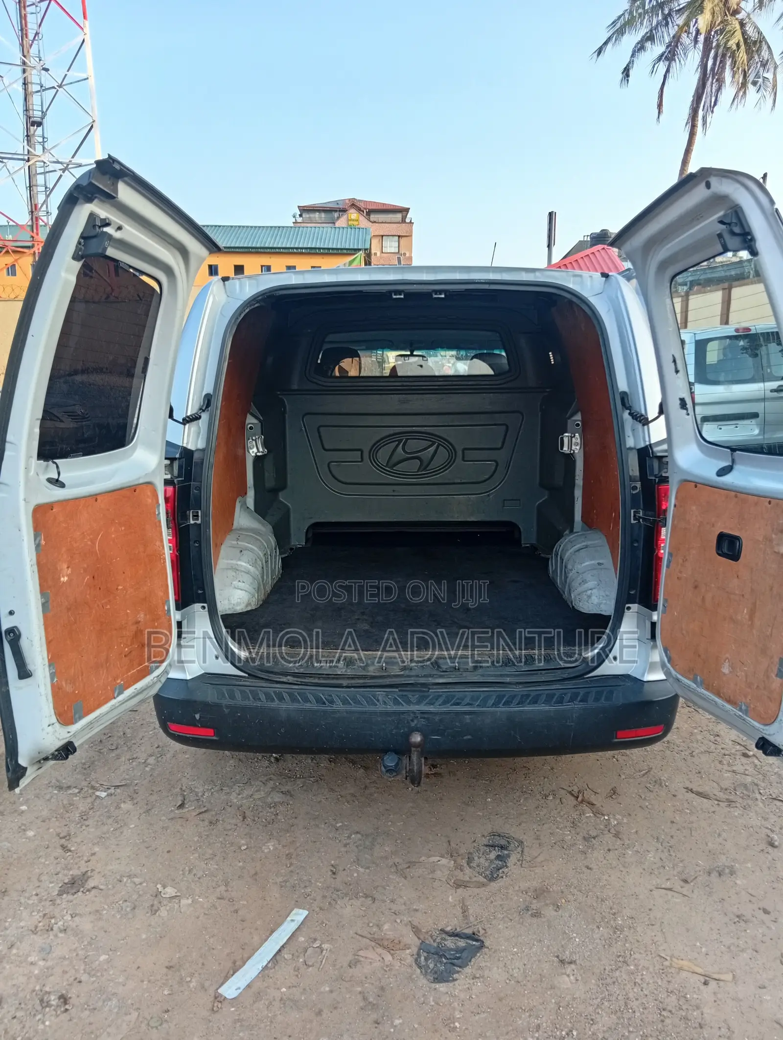 Hyundai H1 2009 Grey
