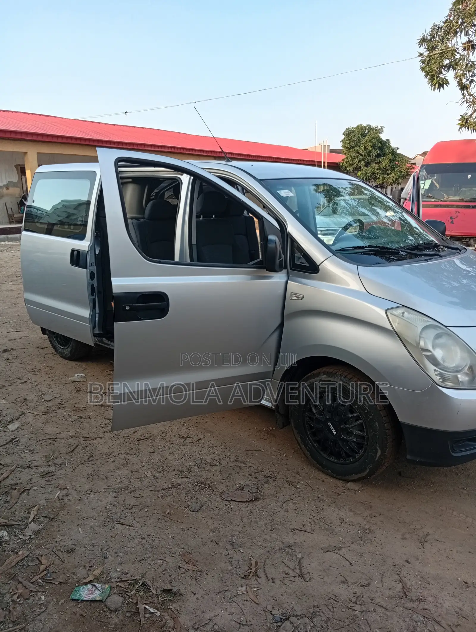 Hyundai H1 2009 Grey