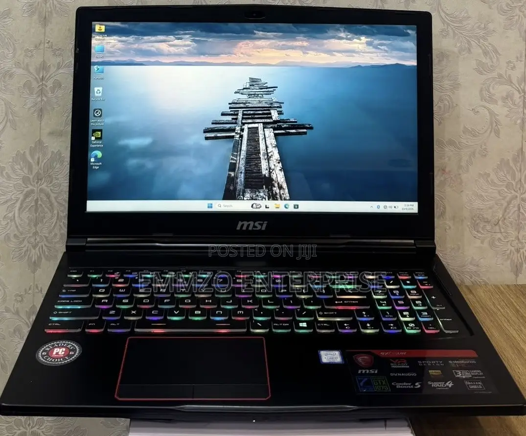 Laptop MSI GX633 16GB Intel Core i7 SSD 512GB