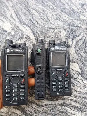 Motorola MTP850 TETRA Portable Radio.