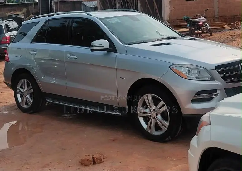 Mercedes-Benz M Class 2013 Silver