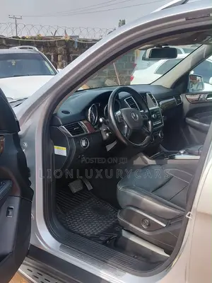 Mercedes-Benz M Class 2013 Silver