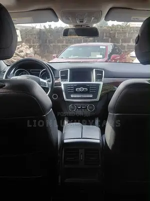Mercedes-Benz M Class 2013 Silver