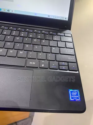 Laptop Geo Geobook 1E 4GB Intel Celeron SSD 60GB