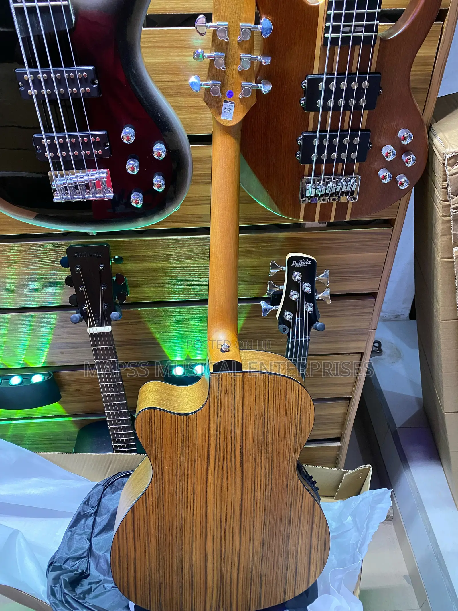 Smiger LG-09 40-Inch Electro-Acoustic Guitar