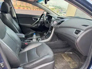 Hyundai Elantra Limited 4dr Sedan (1.8L 4cyl 6A) 2015 Blue