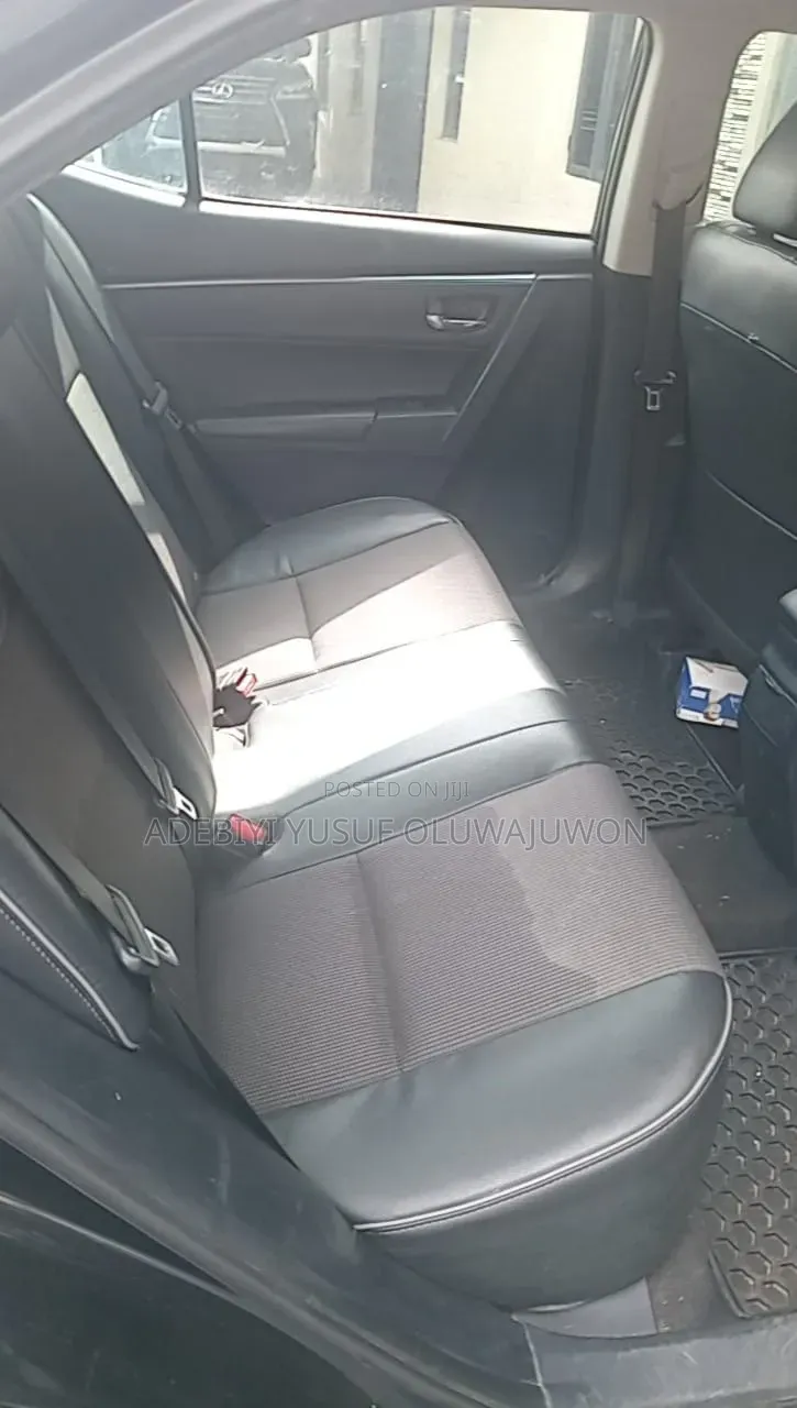 Toyota Corolla 2014 Black