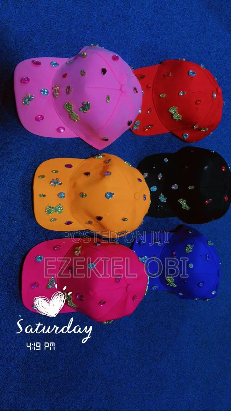 Female Design Face Cap
