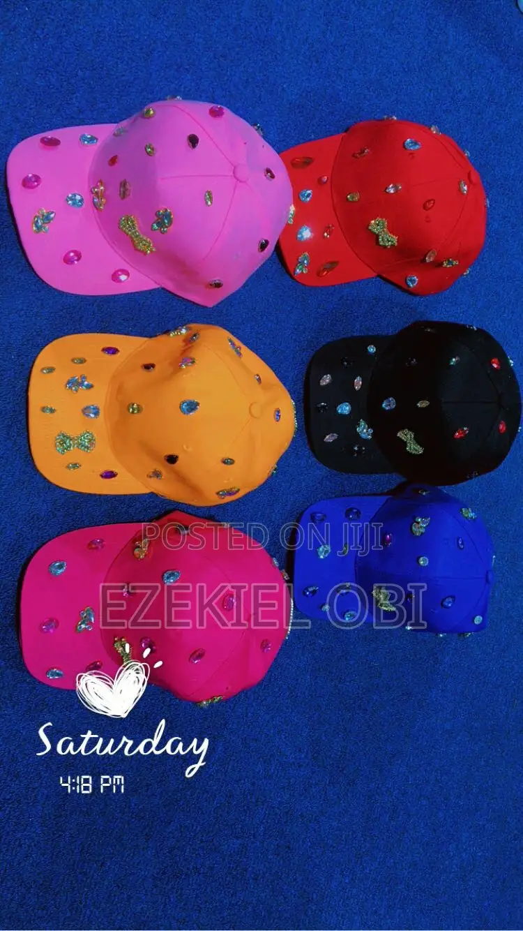 Female Design Face Cap
