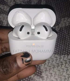 Fairly Used Airpods 4 With ANC