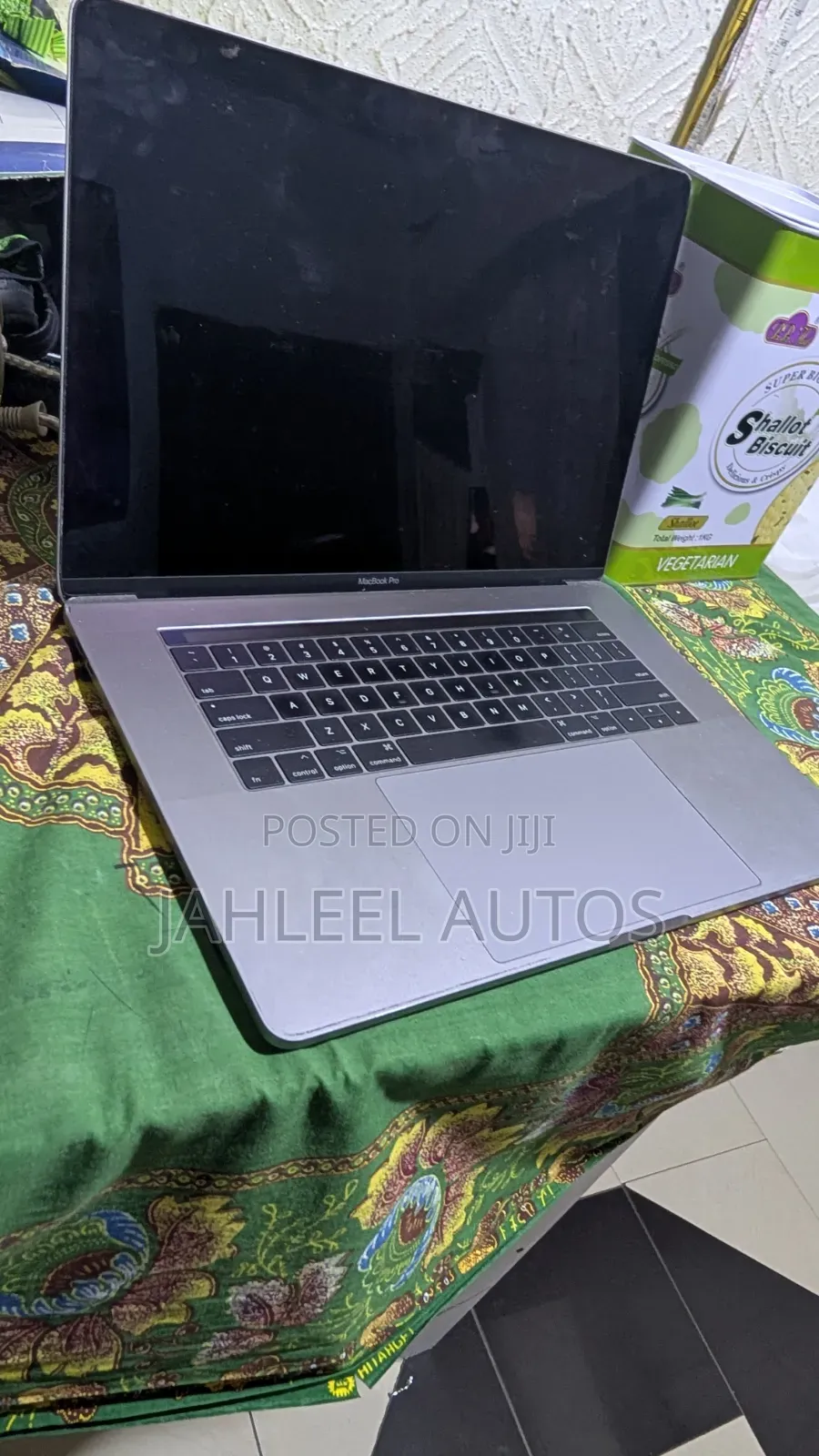 Laptop Apple MacBook Pro 2017 16GB Intel Core i7 HDD+SSD 512GB