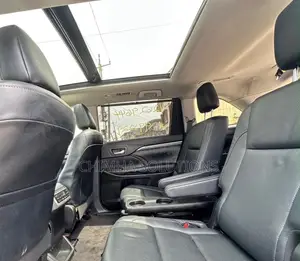 Toyota Highlander 2019 Gray