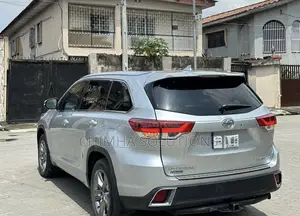 Toyota Highlander 2019 Gray