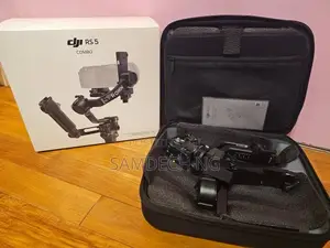 DJI RS5 Combo Gimbal