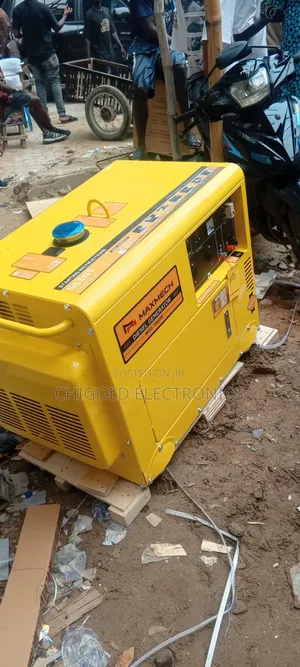 Maxmech Diesel Generator 100% Copper Coil Model 7000se 12kva