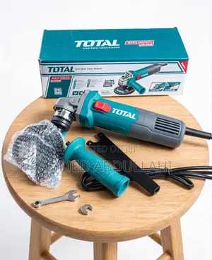 TOTAL Angle Grinder 710W - INDUSTRIAL