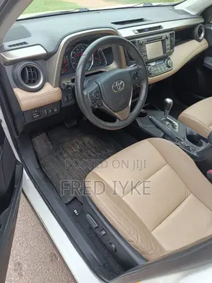Toyota RAV4 2014 White