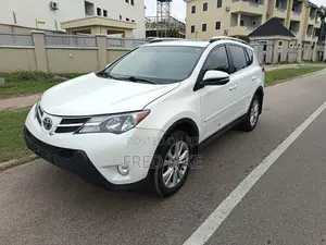 Toyota RAV4 2014 White