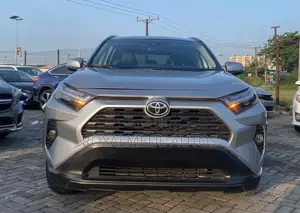 Toyota RAV4 2024 Silver