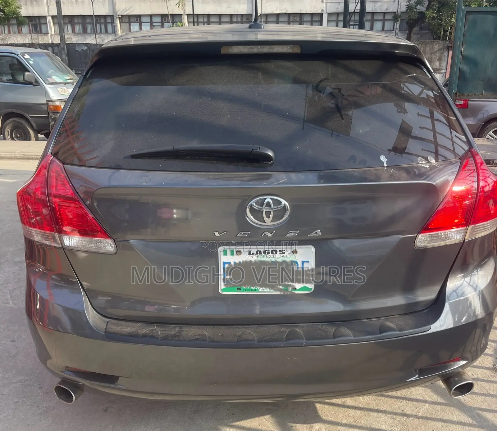 Toyota Venza V6 2010 Brown