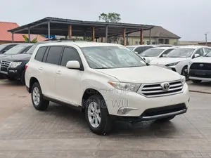 Toyota Highlander 2013 White
