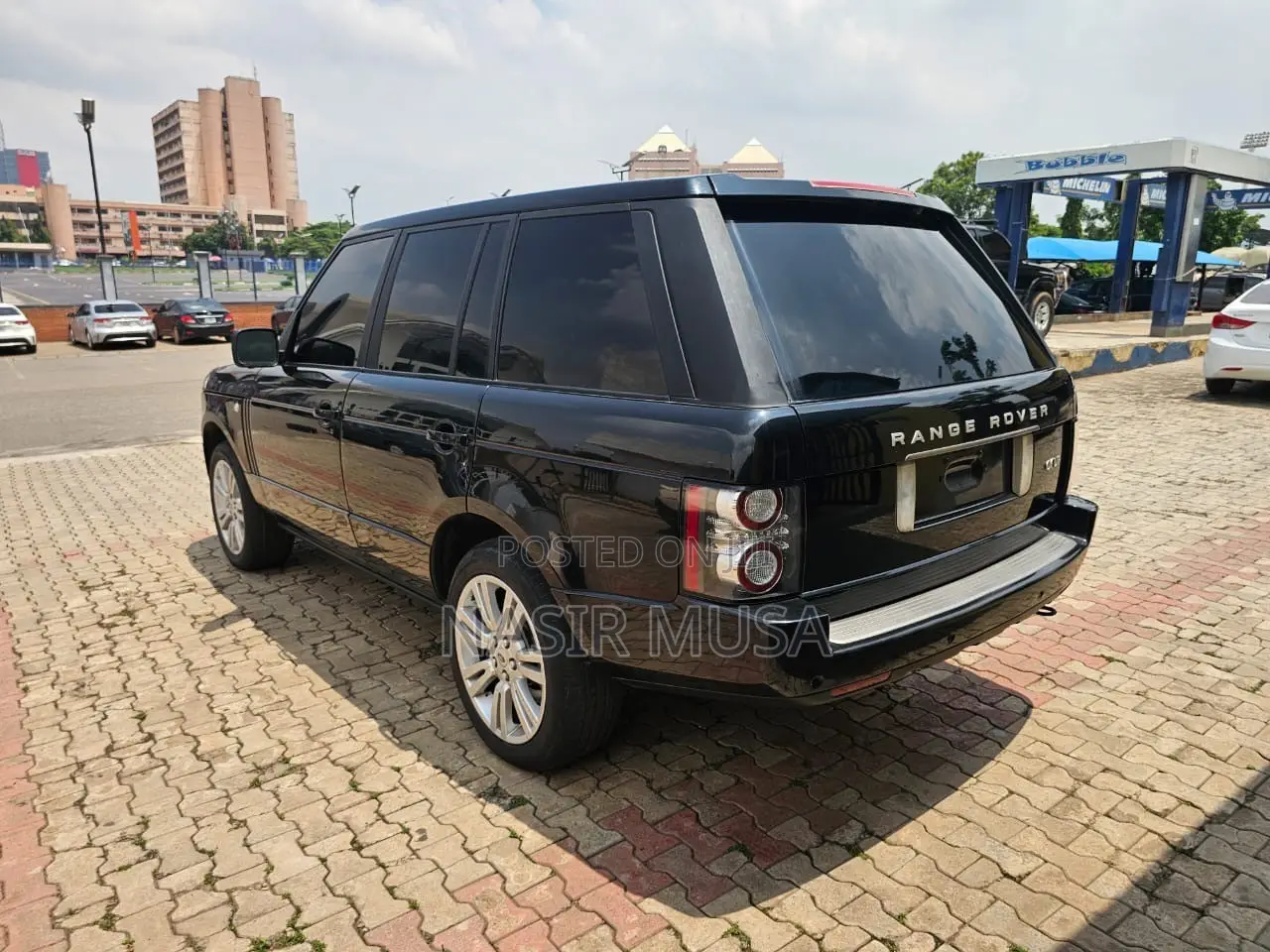 Land Rover Range Rover 2012 Black