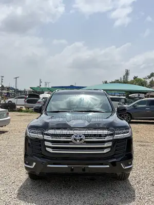 Toyota Land Cruiser 3.5 V6 2022 Black