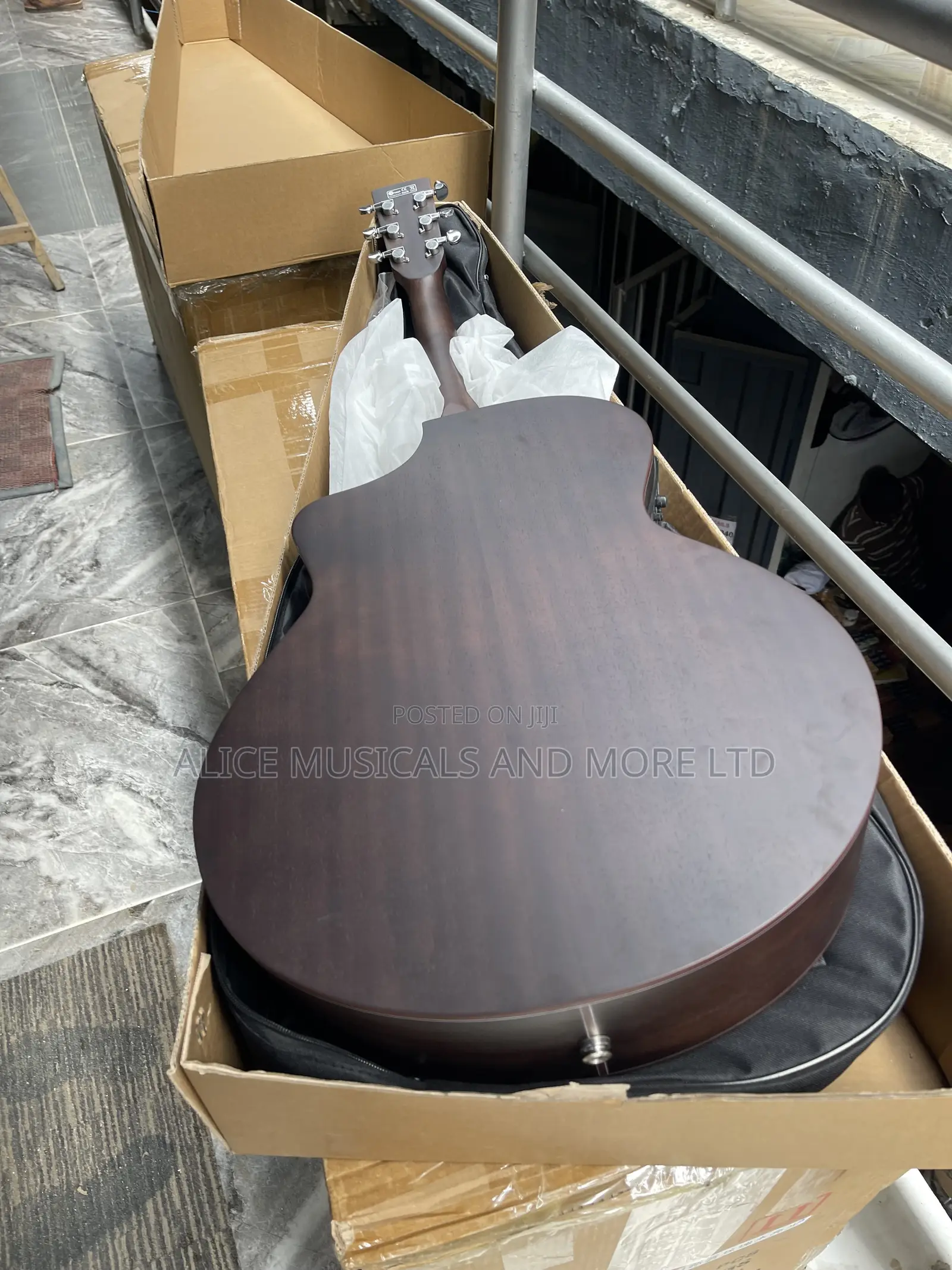 Mega Electro-Acoustic Guitar (Coffee Color)