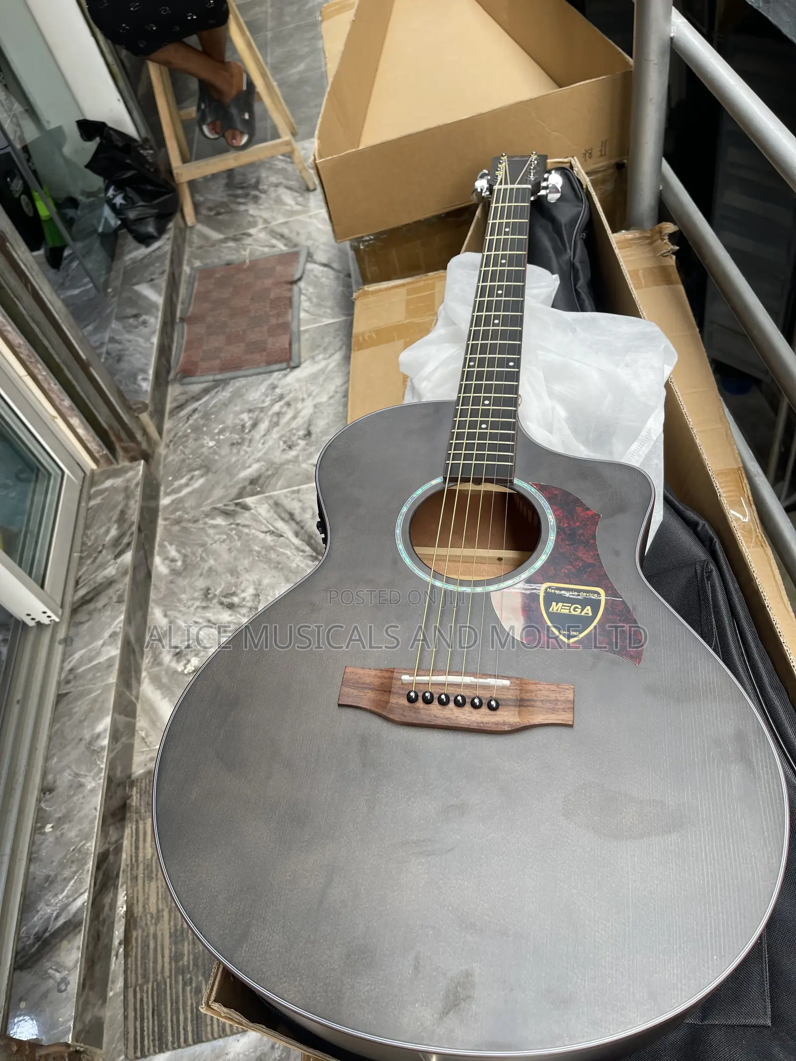 Mega Electro-Acoustic Guitar (Coffee Color)