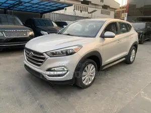 Hyundai Tucson 2017 Silver