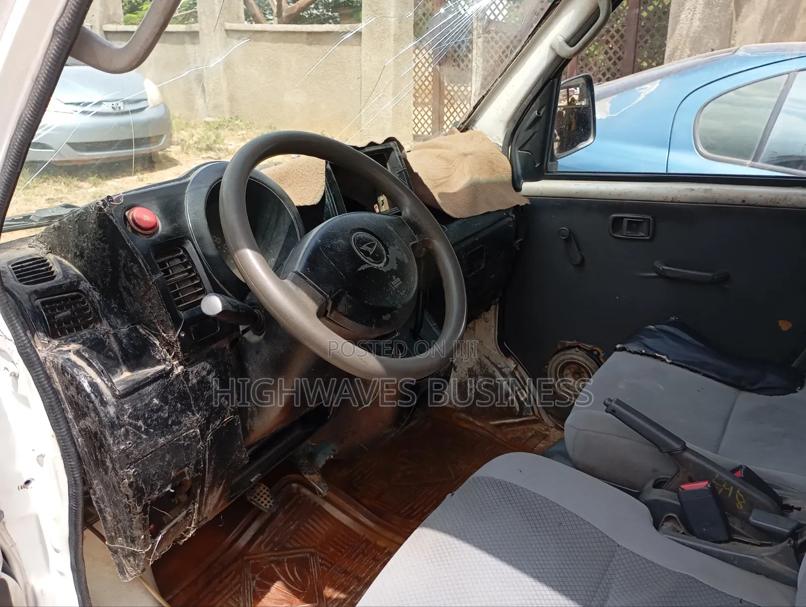 Daihatsu Hijet 2010 White
