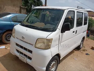 Daihatsu Hijet 2010 White