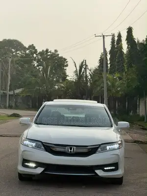 Honda Accord 2017 White