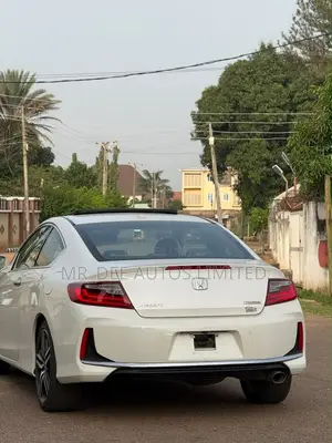 Honda Accord 2017 White