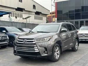 Toyota Highlander 2015 Gray