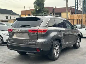 Toyota Highlander 2015 Gray