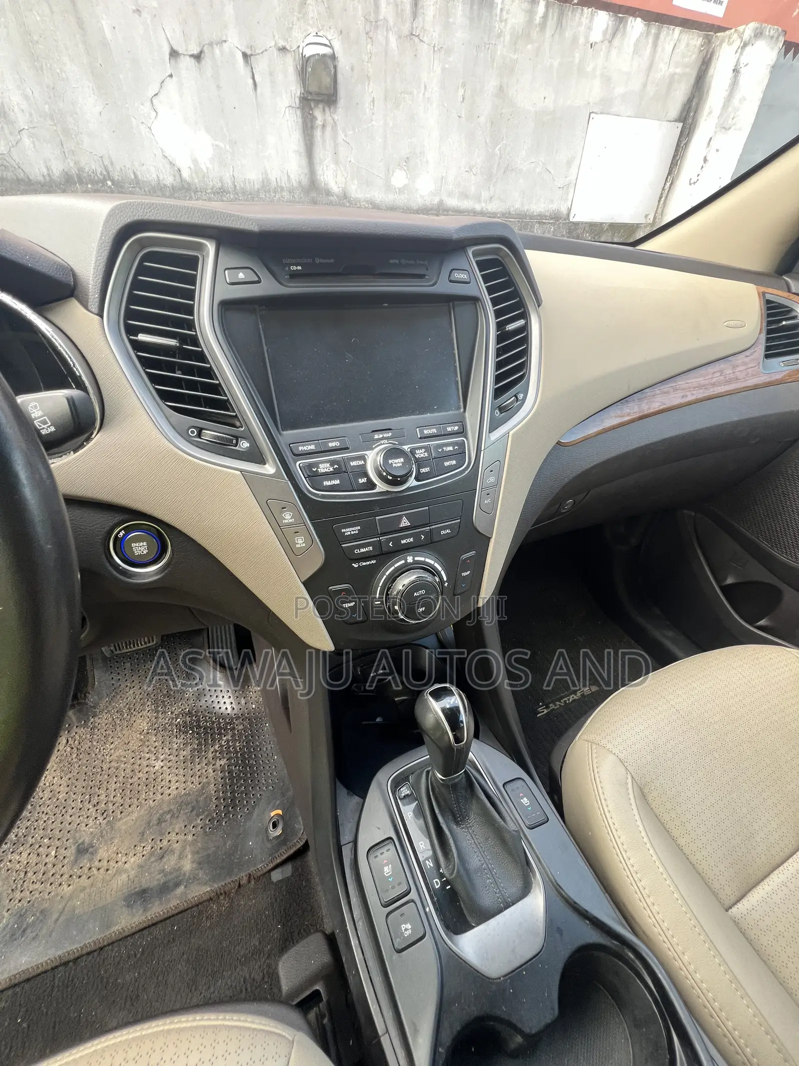 Hyundai Santa Fe SE AWD 2016