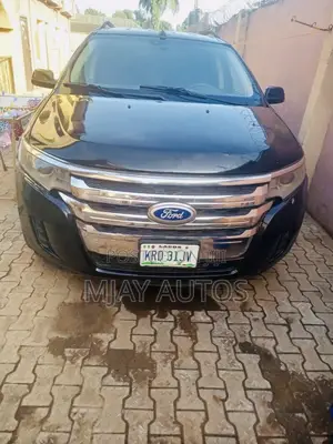 Ford Edge Limited 4dr SUV AWD (3.5L 6cyl 6A) 2014 Black