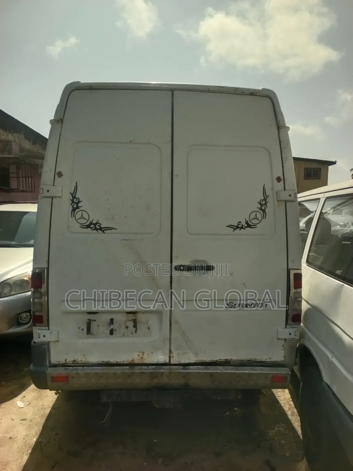 Mercedes-Benz Sprinter 2005 White