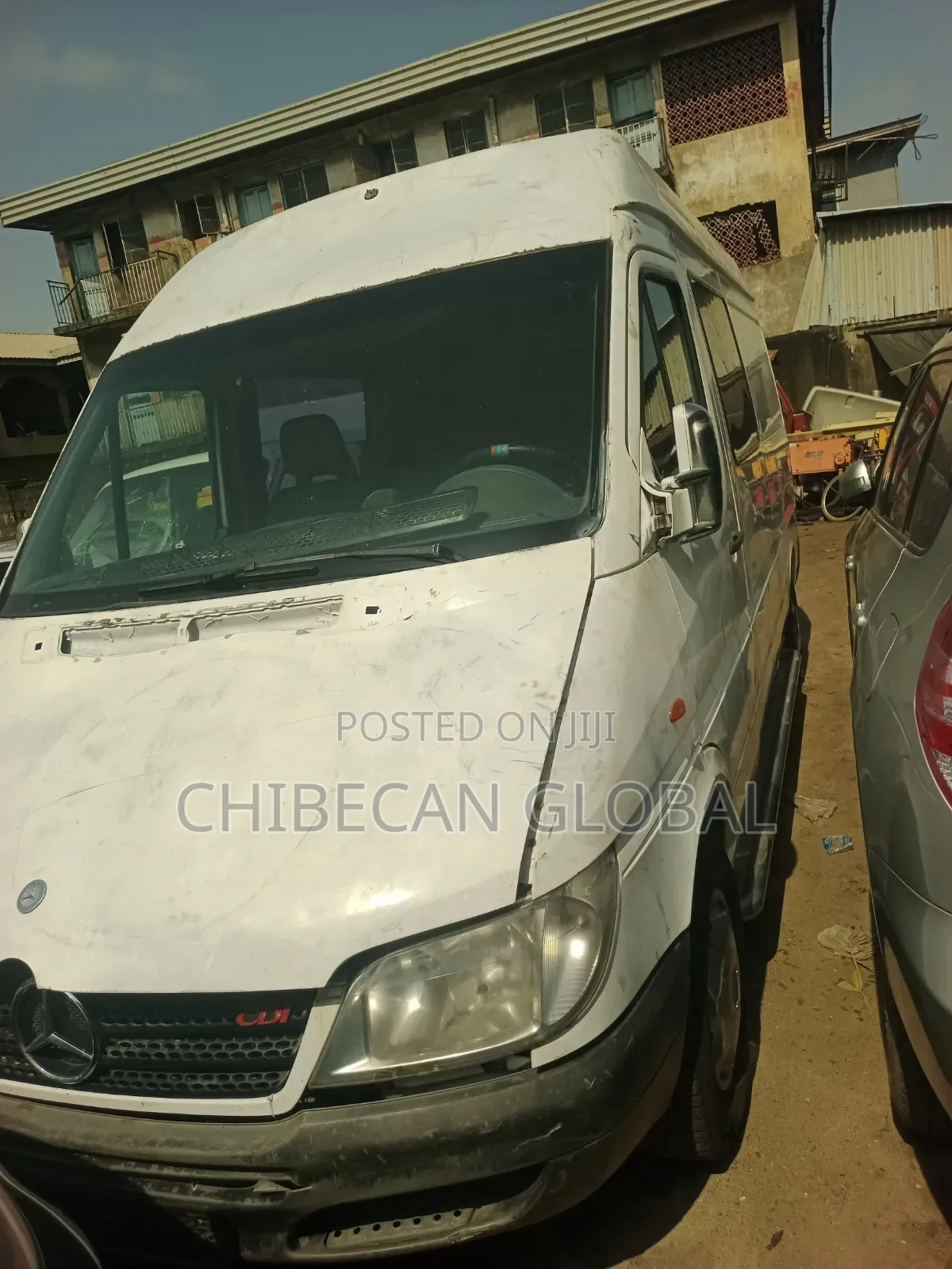 Mercedes-Benz Sprinter 2005 White
