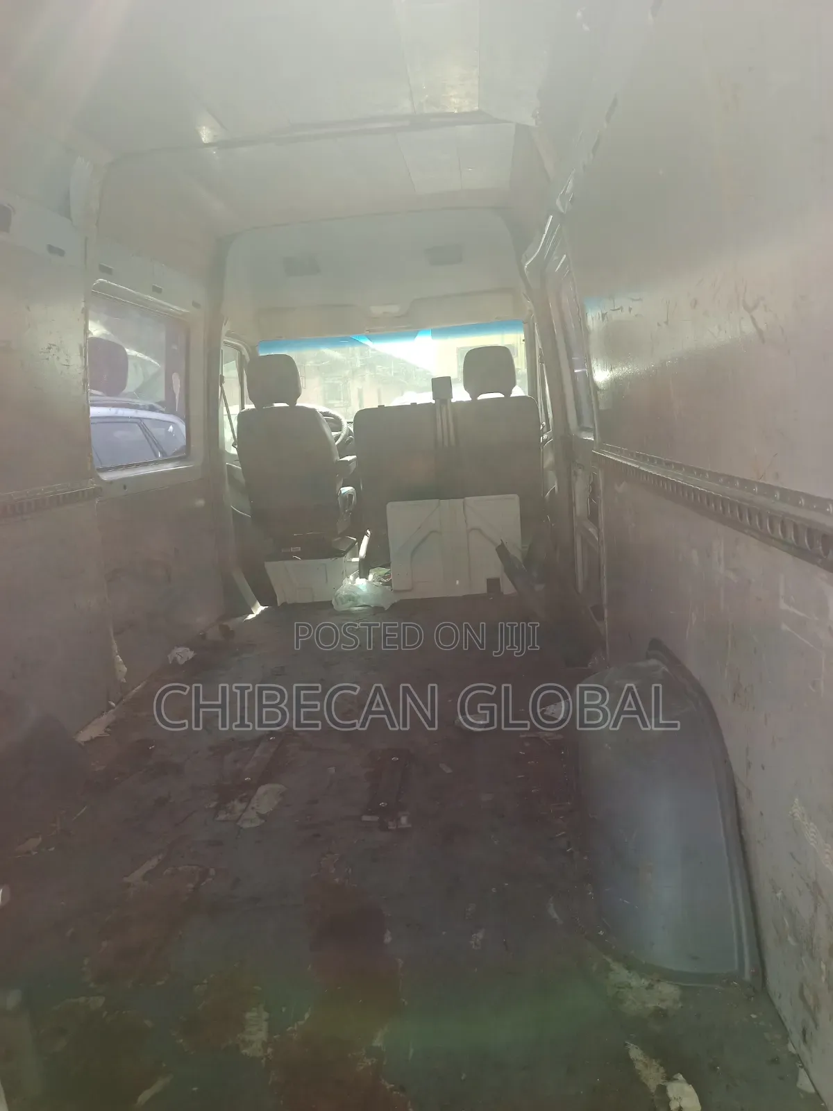 Mercedes-Benz Sprinter 2005 White