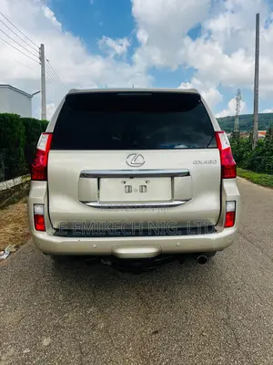 Lexus GX 2012 Gold