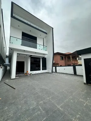 5bdrm Duplex in Ikota for sale