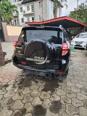 Toyota RAV4 2010 Black