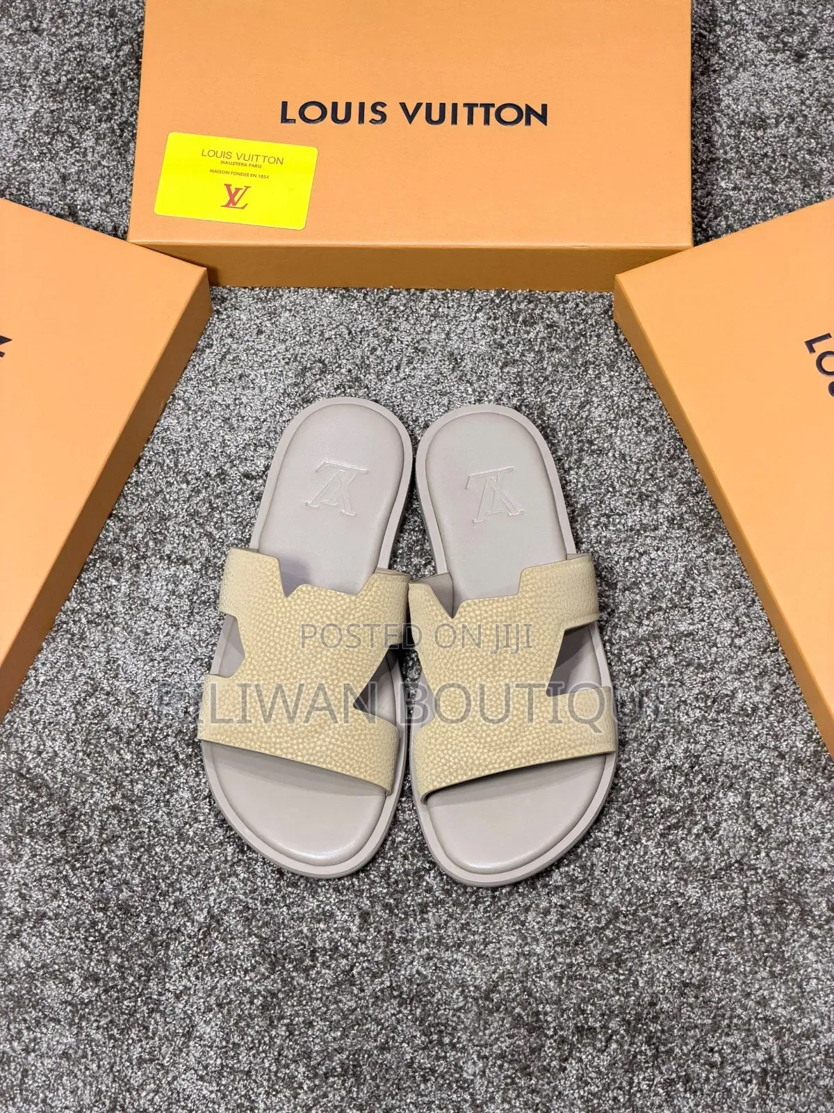 High Quality Louis Vuitton Pam