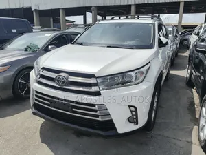 Toyota Highlander Limited Platinum 2019 White