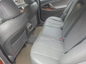 Toyota Camry XLE V6 4dr Sedan (3.5L 6cyl 6A) 2011 Black
