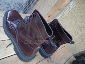 Naval Seal Shining Leather Upper